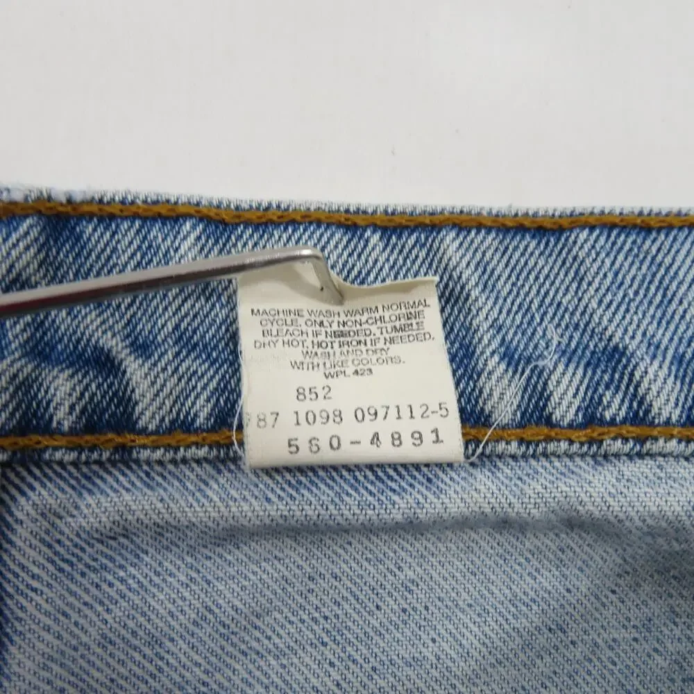 Levi's 560 Zip Fly Jeans Blue Loose Fit Sz 38x32 Measured: 37x32 1990s